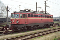 1042 572 im Hauptbahnhof Linz.