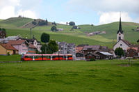 ABe 4/12 vor dem Dörfchen Gonten