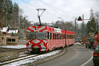 Be 4/4 Nr. 12 am Bahnübergang in Wängi