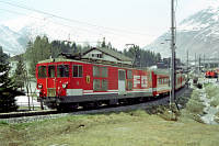Deh 4/4 II Nr. 95 kurz hinter dem Bahnhof Andermatt