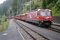 Ge 4/4 III Nr. 648 kommt in Bergün an