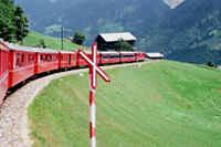 Regionalzug 754 bei Sumvitg-Cumpadials