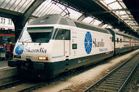 Re 460 038 mit Werbung für "Skandia Anlage- und Vorsorgefonds"