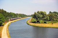 BB 15 061 mit einem Schnellzug unterwegs nach Metz bei Steinbourg.