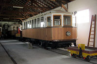 Historische Zweiachser in der Remise Oberbozen