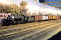 USA-Anlage mit Dampflok und langem Güterzug