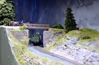 Z-Stammtisch Bayern, Lok unter Brücke