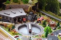 Z-Stammtisch Bayern, Drehscheibe mit Lokschuppen