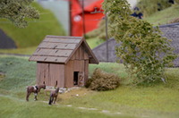 Freunde der Mariazellerbahn - Modell - , Heustadel mit pferden