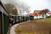 Während der ganzen Fahrt hingen irgendwelche Köpfe zum Fenster hinaus