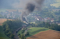 Bei der Abfahrt wurde die Ortschaft verdunkelt.