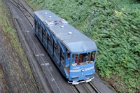 Oberhalb der Station Schloß am Friesenweg.