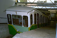 Wagen 1 in der Talstation.