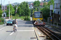 ZT 4 1002 kommt aus dem Depot und fährt in die Strecke ein.