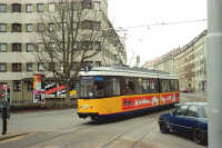 Beim Westplatz ist Wagen 14 unterwegs.