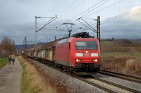 185 133 mit Güterzug