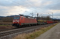 152 072 mit Güterzug