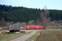 611 039 auf dem Weg nach Neustadt kurz vor Aufen