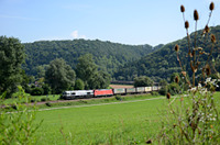 Class66 DE62 (266 062) von RheinCargo (ehem. HGK) mit 186 346