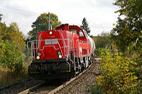 Holcim-Zug bei der Durchfahrt im Haltepunkt Sigmaringendorf