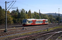 VT 235 fährt in Rottweil ein.