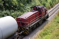 Zug 1: V 118 schiebt dabei kräftig nach.