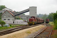 V 119 an der Verladeanlage am Salzbergwerk Stetten.