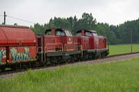 Hier die beiden schiebenden Maschinen.