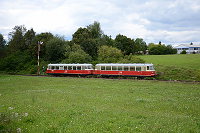 Die beiden MANs erreichen gleich Münsingen. Aufgenommen am Einfahrtsignal.